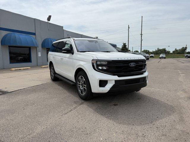 2025 Ford Expedition Vehicle Photo in Ogallala, NE 69153