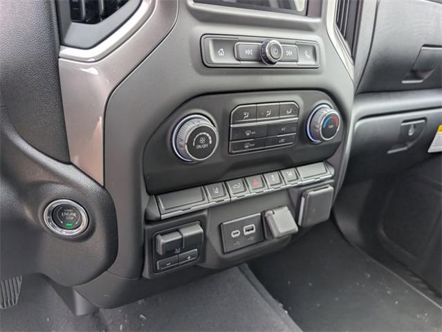 2025 Chevrolet Silverado 2500 HD Vehicle Photo in ENGLEWOOD, CO 80113-6708