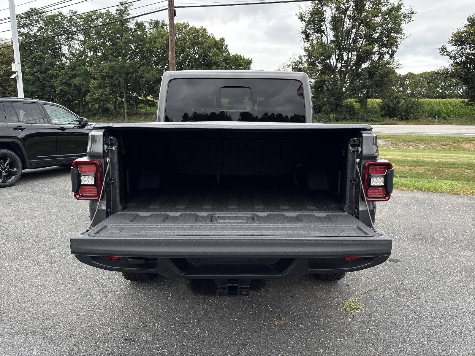 2025 Jeep Gladiator Vehicle Photo in Mechanicsburg, PA 17050-1707