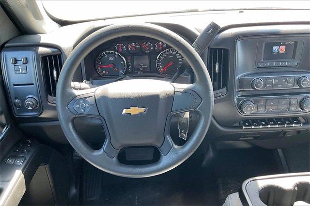 2024 Chevrolet Silverado Chassis Cab Vehicle Photo in INDEPENDENCE, MO 64055-1314