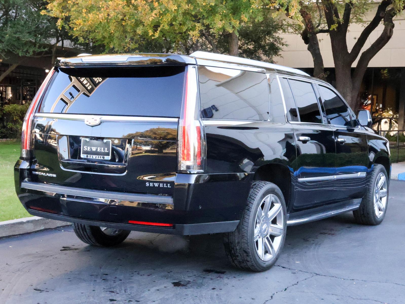 2019 Cadillac Escalade ESV Vehicle Photo in DALLAS, TX 75209-3095