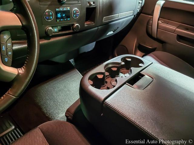 2011 GMC Sierra 2500HD Vehicle Photo in OAK LAWN, IL 60453-2517