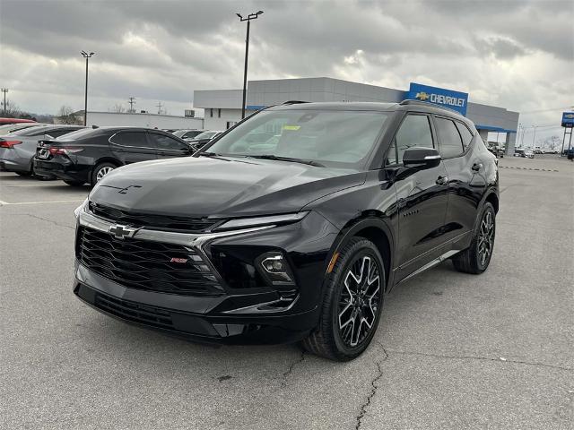 2025 Chevrolet Blazer Vehicle Photo in ALCOA, TN 37701-3235