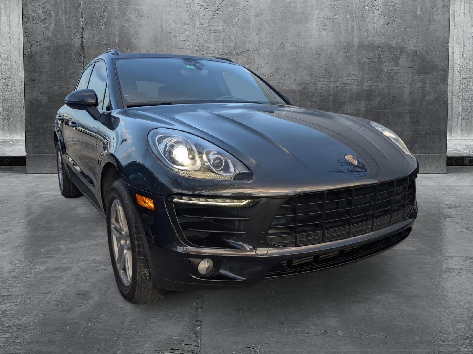 2018 Porsche Macan Vehicle Photo in Miami, FL 33169