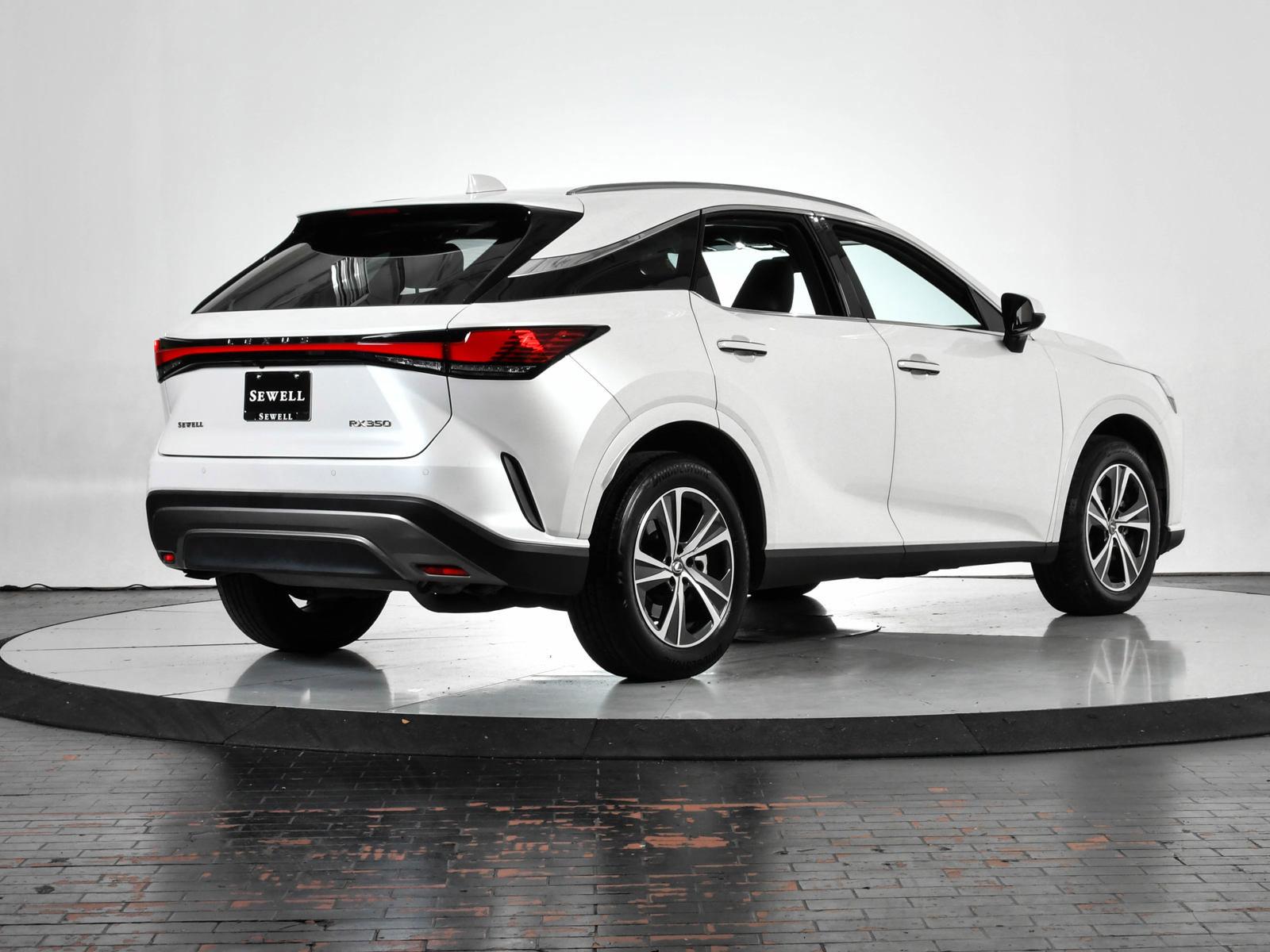 2024 Lexus RX 350 Vehicle Photo in DALLAS, TX 75235