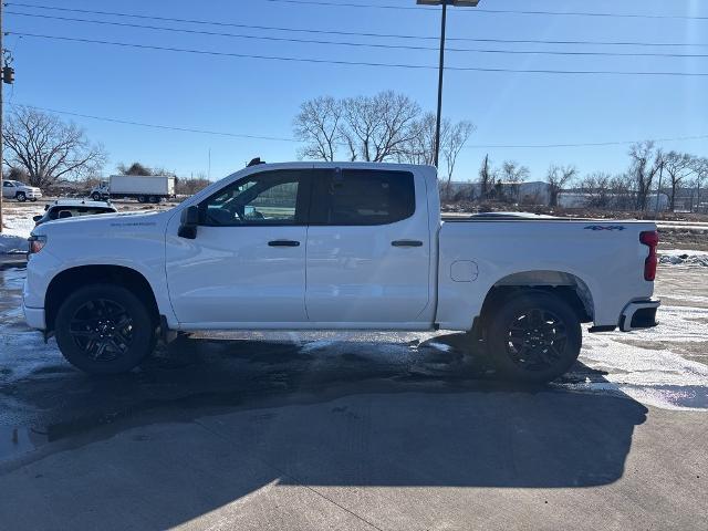 2025 Chevrolet Silverado 1500 Vehicle Photo in MANHATTAN, KS 66502-5036