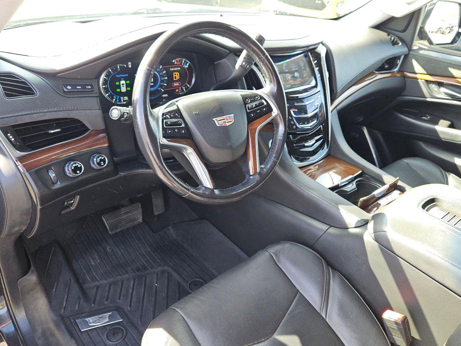 2019 Cadillac Escalade Vehicle Photo in GILBERT, AZ 85297-0446