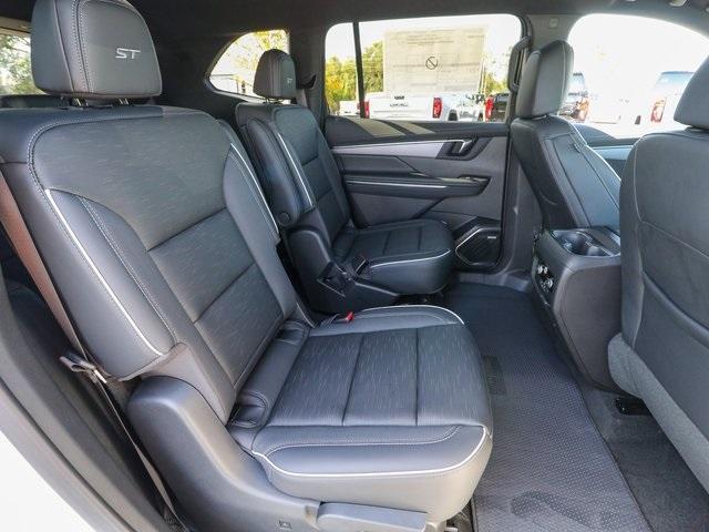 2025 Buick Enclave Vehicle Photo in HOMOSASSA, FL 34448-1461