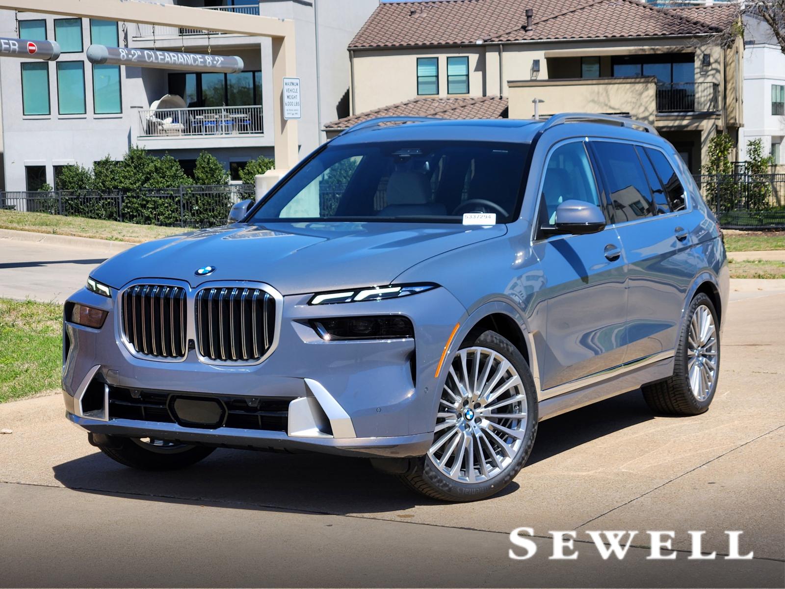 2025 BMW X7 xDrive40i Vehicle Photo in PLANO, TX 75024