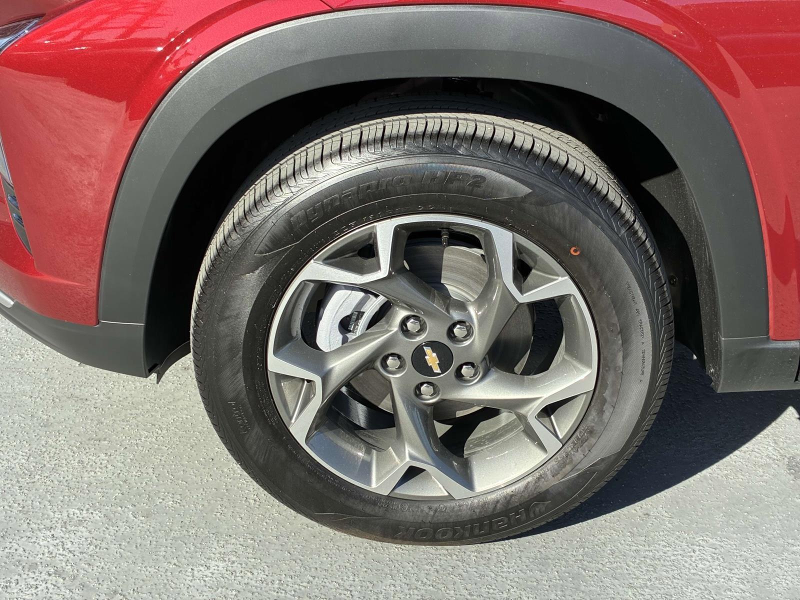 2025 Chevrolet Trax Vehicle Photo in LOS ANGELES, CA 90007-3794