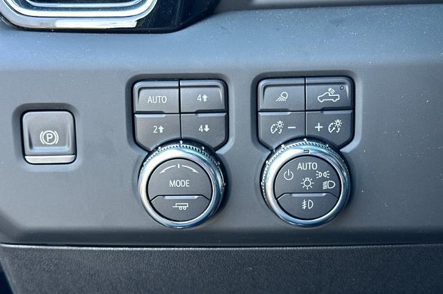 2025 GMC Sierra 2500 HD Vehicle Photo in SPOKANE, WA 99202-2191