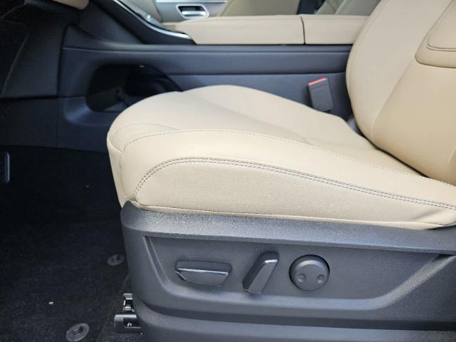 2025 INFINITI QX80 Vehicle Photo in Fort Worth, TX 76132