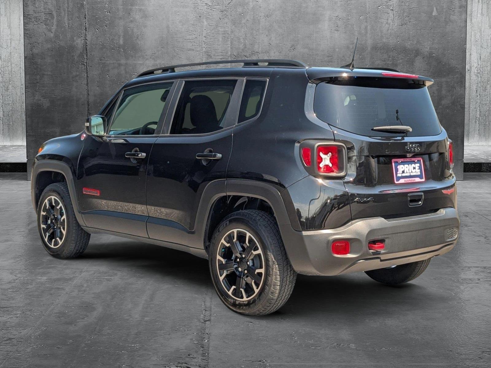 2023 Jeep Renegade Vehicle Photo in Panama City, FL 32401
