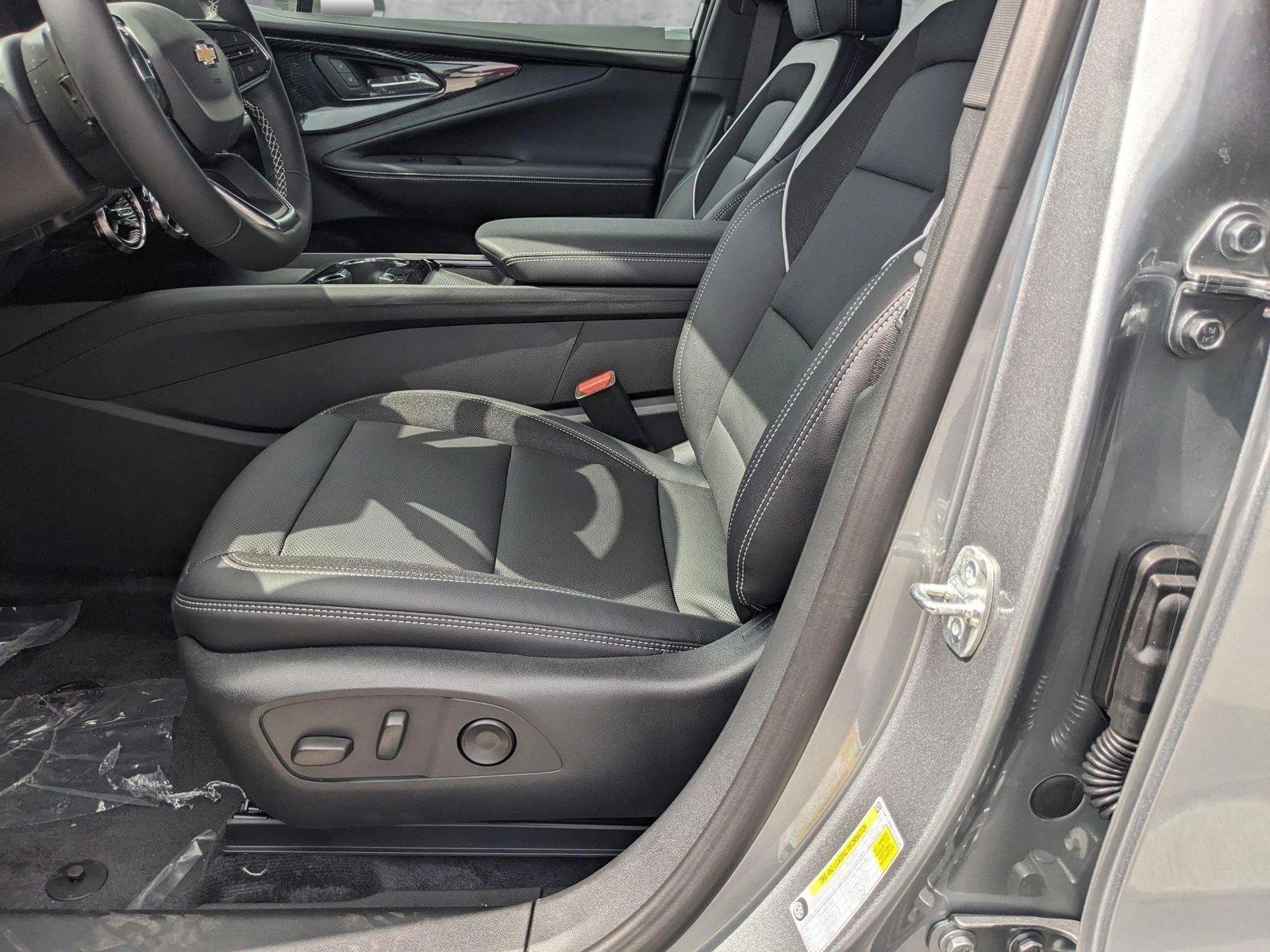 2025 Chevrolet Blazer EV Vehicle Photo in MIAMI, FL 33172-3015