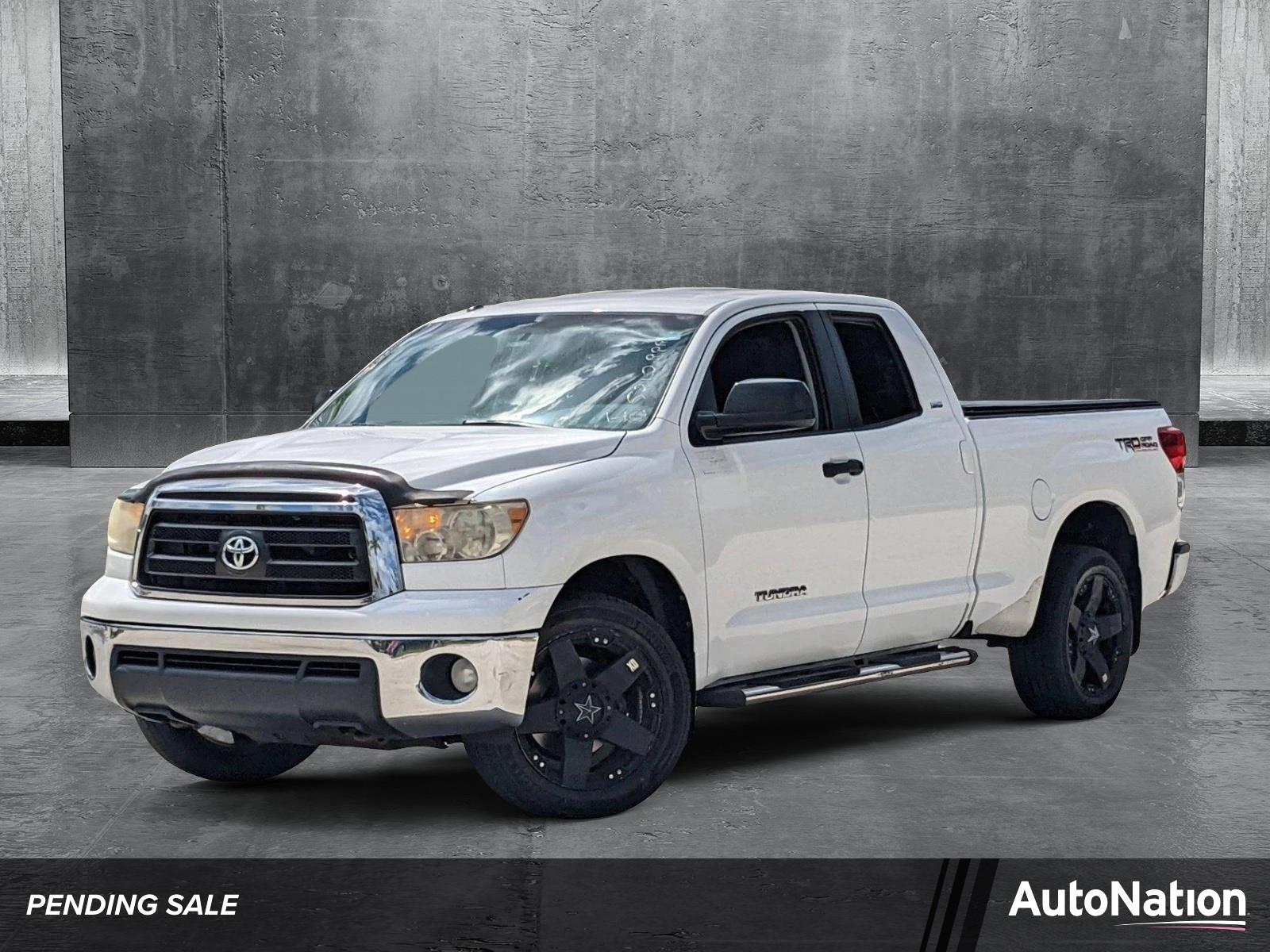 2011 Toyota Tundra 2WD Truck Vehicle Photo in Davie, FL 33331