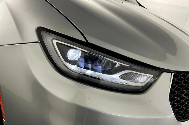 2024 Chrysler Pacifica Vehicle Photo in Tulsa, OK 74129