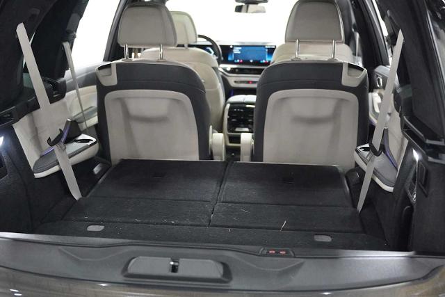 2023 BMW X7 M60i Vehicle Photo in GRAPEVINE, TX 76051