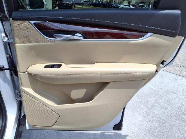 2017 Cadillac XT5 Vehicle Photo in TAMPA, FL 33612-3404