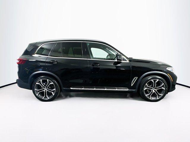 2023 BMW X5 xDrive40i Vehicle Photo in Doylsetown, PA 18901