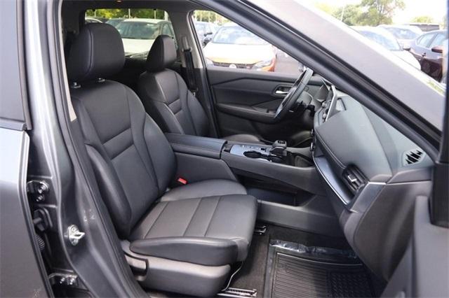 2024 Nissan Rogue Vehicle Photo in Hazelwood, MO 63042