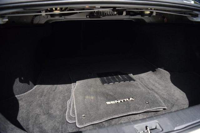 2024 Nissan Sentra Vehicle Photo in Ballwin, MO 63011