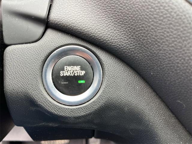 2019 Chevrolet Equinox Vehicle Photo in TULLY, NY 13159-3159