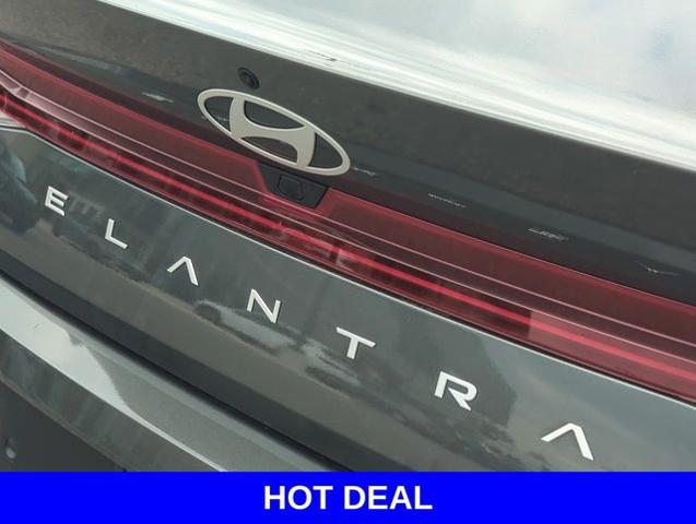 2024 Hyundai ELANTRA Vehicle Photo in Merrillville, IN 46410