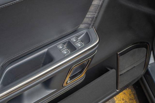 2022 Rivian R1S Vehicle Photo in DANBURY, CT 06810-5034