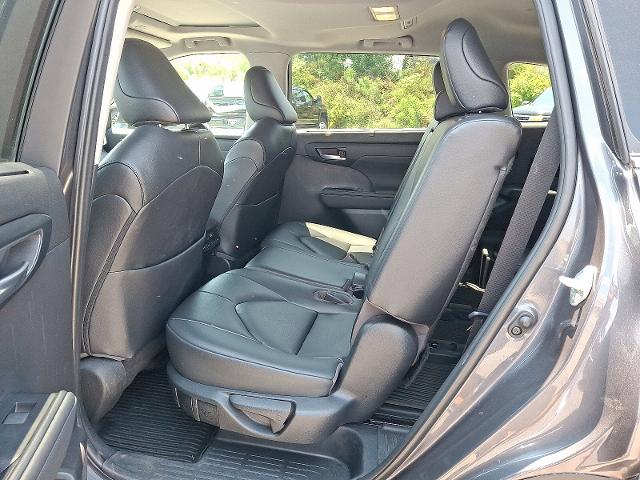 2023 Toyota Highlander Vehicle Photo in HARRISBURG, PA 17111-1033