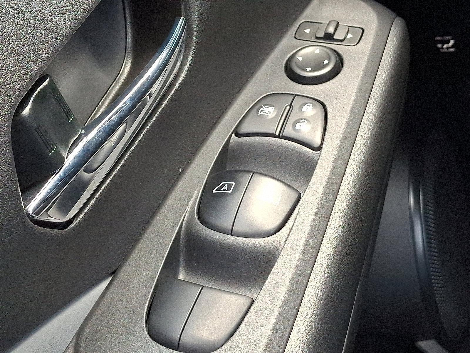2024 Nissan Kicks Vehicle Photo in Harrisburg, PA 17111-1033