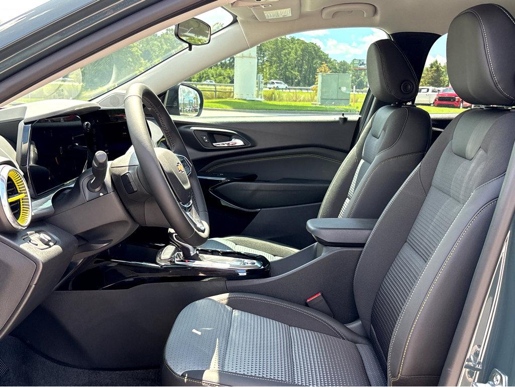2025 Chevrolet Trax Vehicle Photo in POOLER, GA 31322-3252