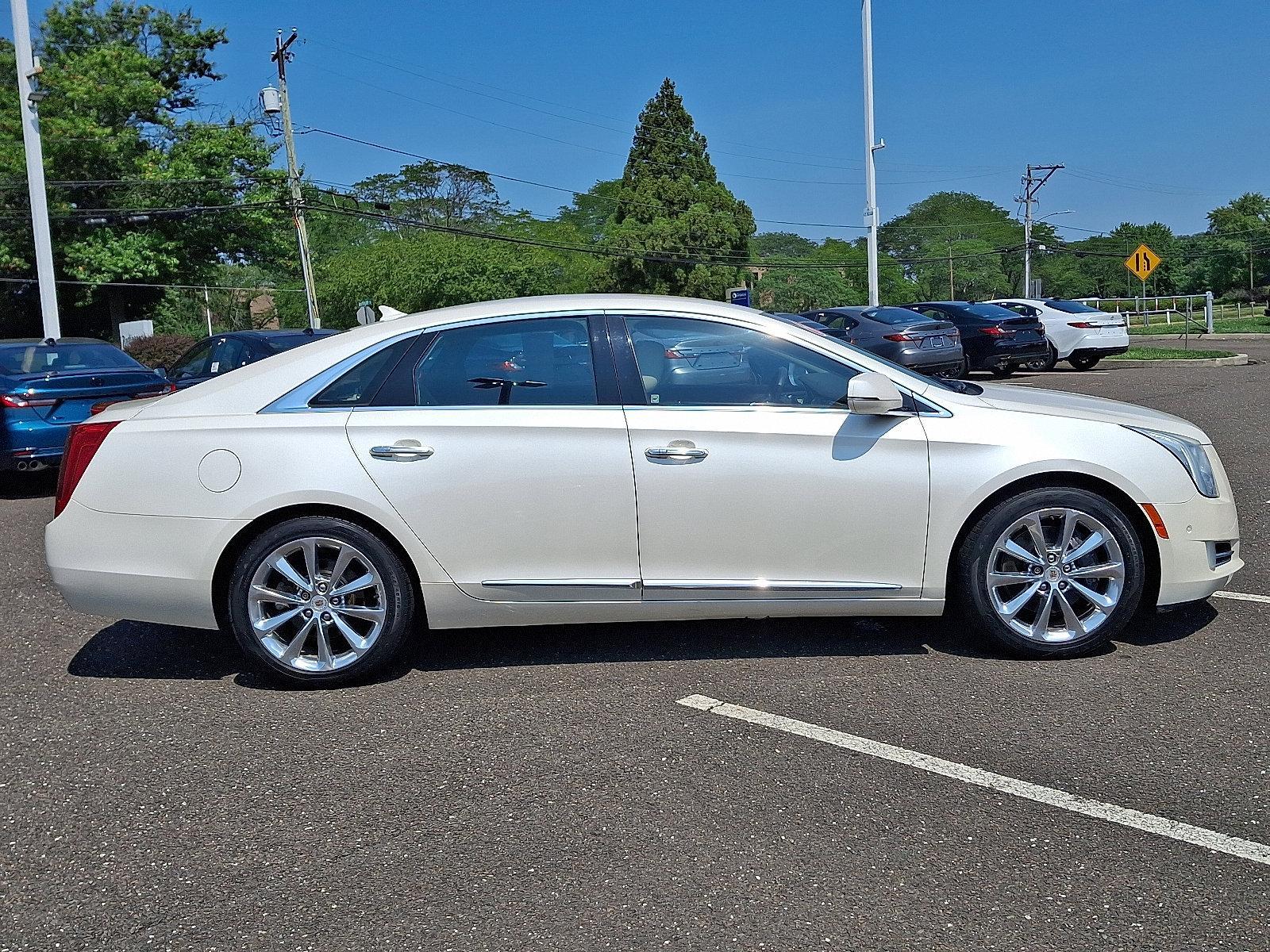 2014 Cadillac XTS Vehicle Photo in Trevose, PA 19053