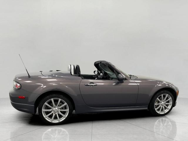2008 Mazda MX-5 Miata Vehicle Photo in Appleton, WI 54913