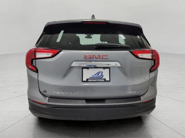 2024 GMC Terrain Vehicle Photo in NEENAH, WI 54956-2243