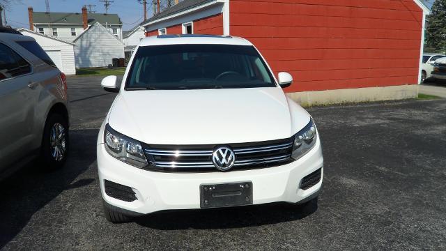 Used 2012 Volkswagen Tiguan SE with VIN WVGBV7AX4CW562995 for sale in Arcanum, OH