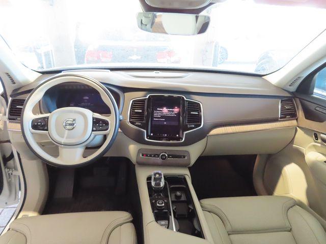 2023 Volvo XC90 Vehicle Photo in DELRAY BEACH, FL 33483-3294