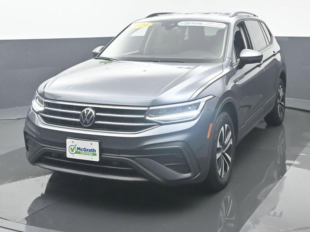 2024 Volkswagen Tiguan Vehicle Photo in Marion, IA 52302