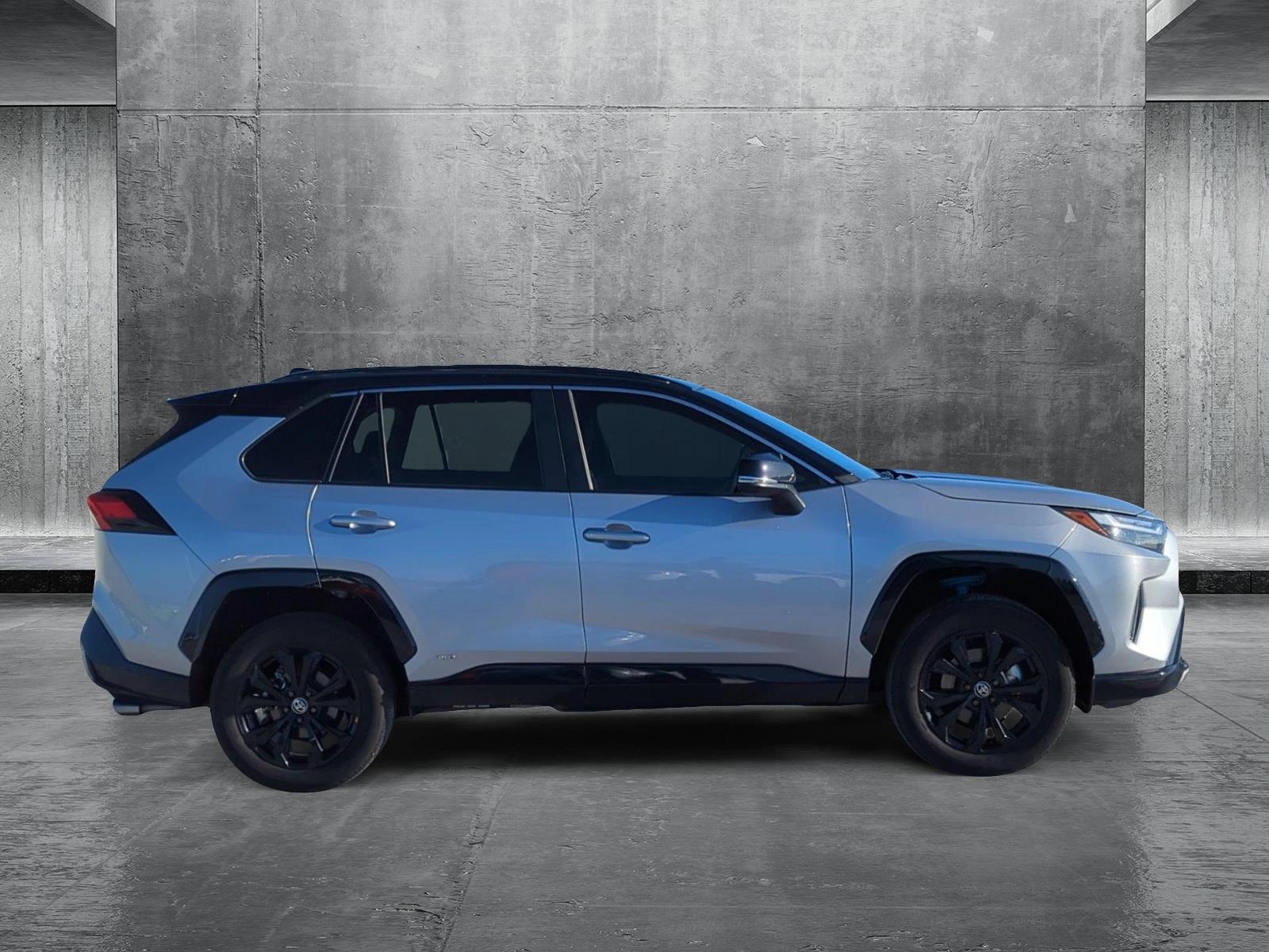 2022 Toyota RAV4 Vehicle Photo in Ft. Myers, FL 33907