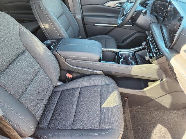 2025 Chevrolet Traverse Vehicle Photo in ENNIS, TX 75119-5114