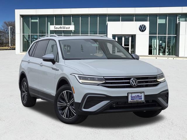 2024 Volkswagen Tiguan Vehicle Photo in WEATHERFORD, TX 76087