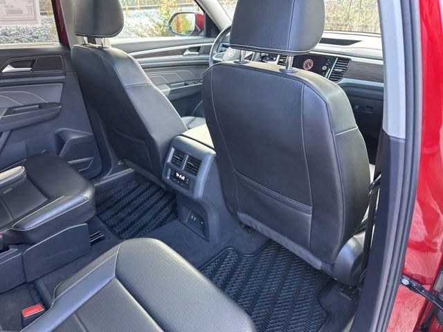 2022 Volkswagen Atlas Vehicle Photo in MEDINA, OH 44256-9631