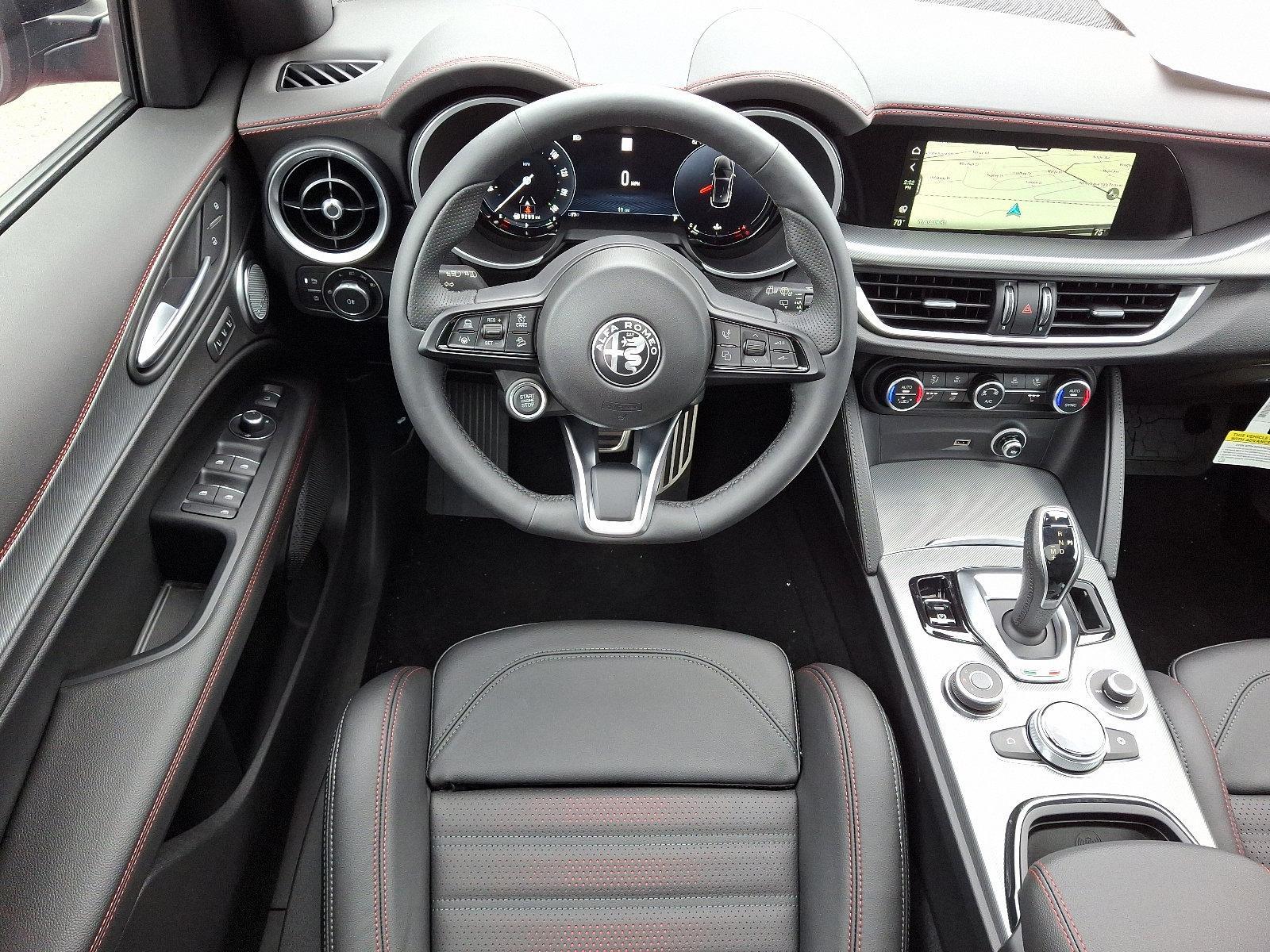 2025 Alfa Romeo Stelvio Vehicle Photo in Willow Grove, PA 19090
