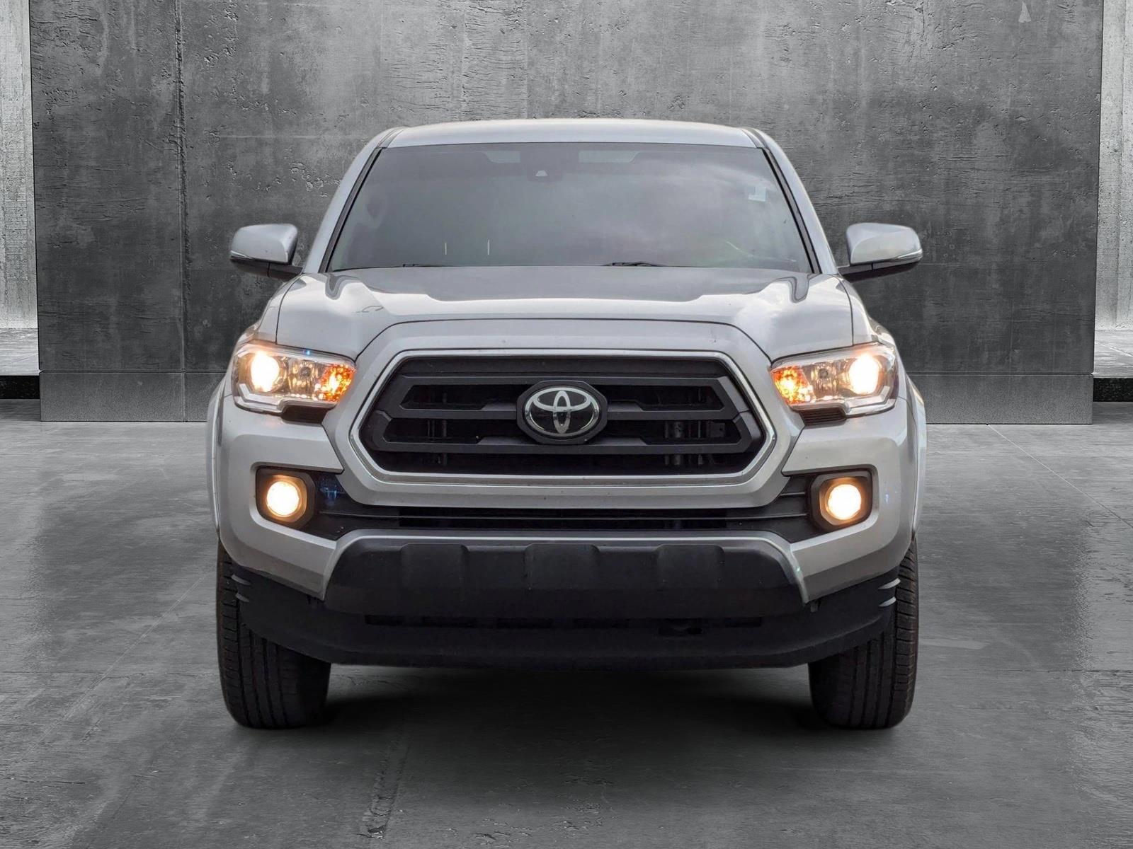 2022 Toyota Tacoma 2WD Vehicle Photo in St. Petersburg, FL 33713