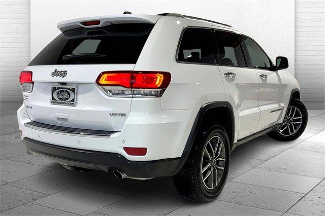 2020 Jeep Grand Cherokee Vehicle Photo in TOPEKA, KS 66609-0000