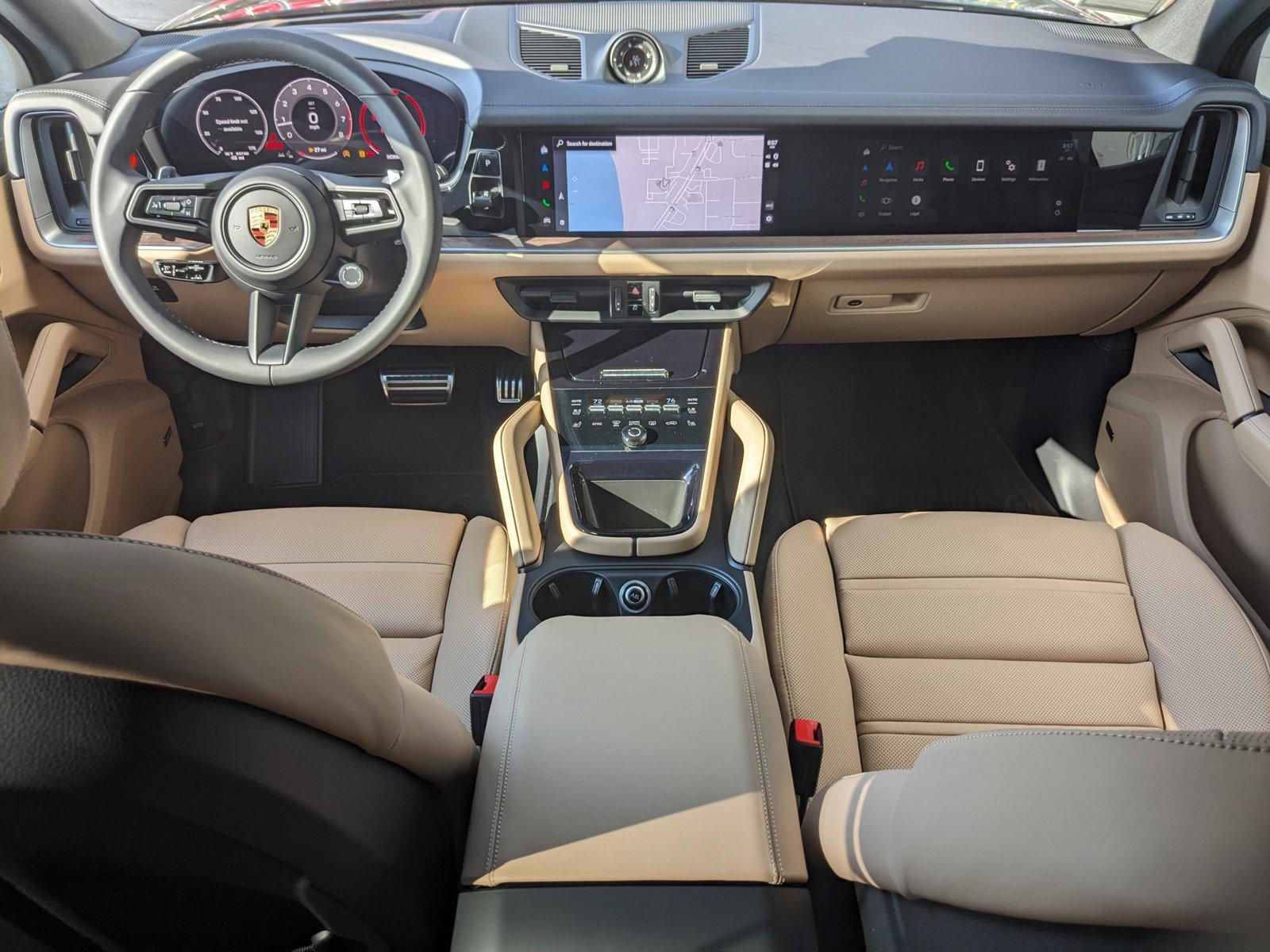 2024 Porsche Cayenne Vehicle Photo in Maitland, FL 32751