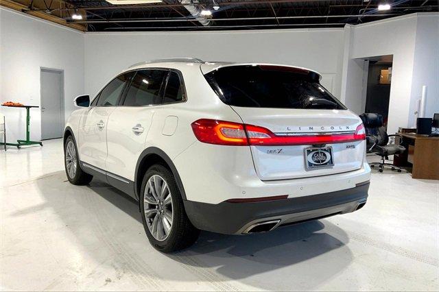 2016 Lincoln MKX Vehicle Photo in TOPEKA, KS 66609-0000