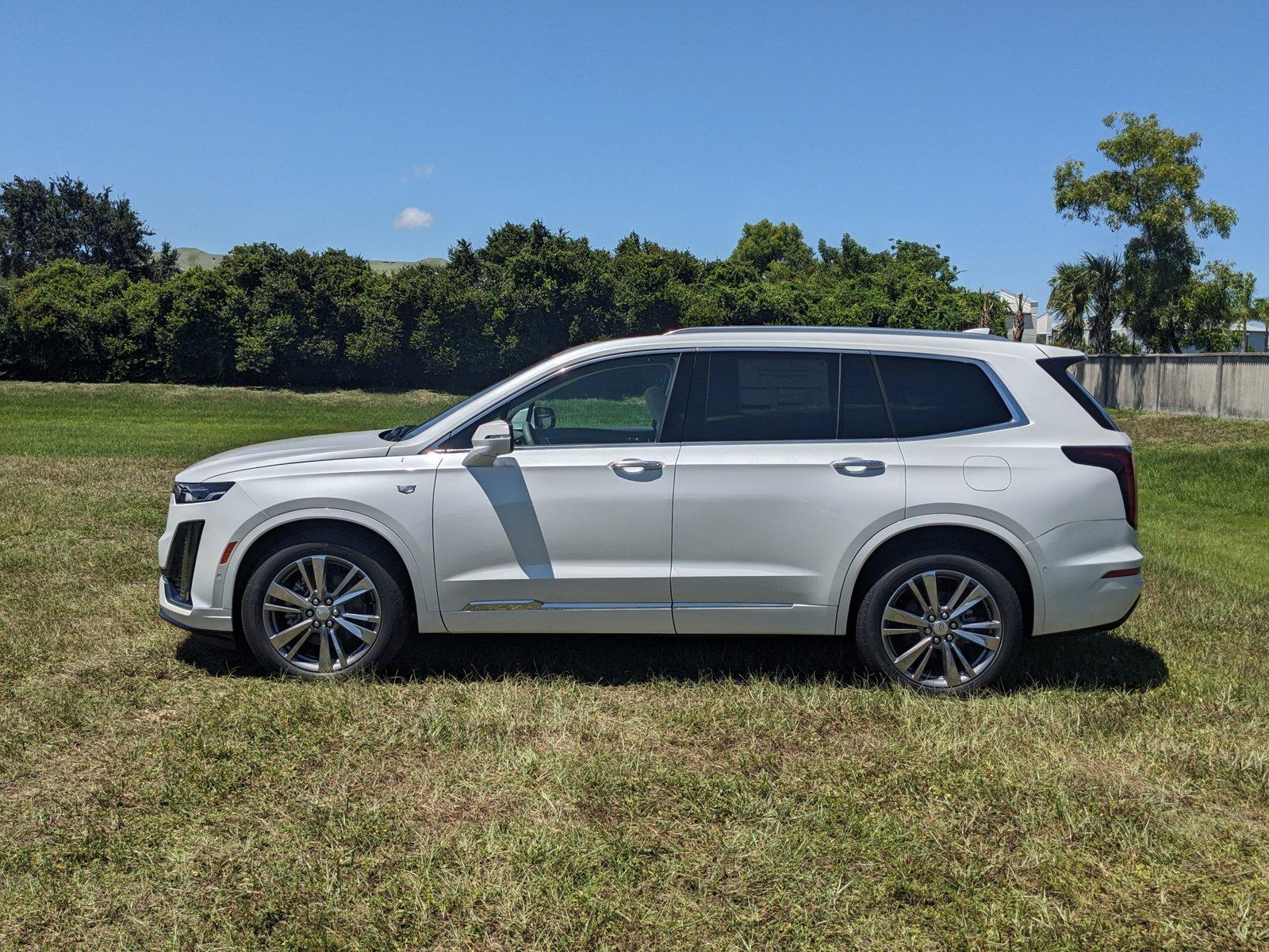 2025 Cadillac XT6 Vehicle Photo in WEST PALM BEACH, FL 33407-3296