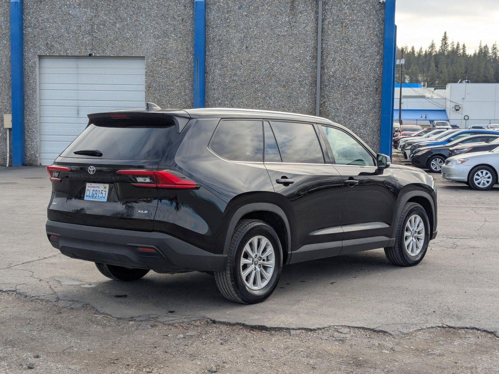 2024 Toyota Grand Highlander Vehicle Photo in Spokane Valley, WA 99212