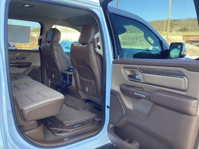 2019 Ram 1500 Vehicle Photo in Gardner, MA 01440