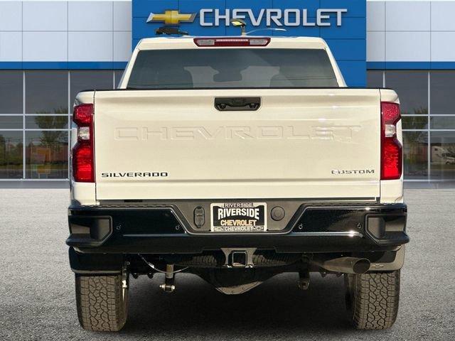 2025 Chevrolet Silverado 2500 HD Vehicle Photo in RIVERSIDE, CA 92504-4106